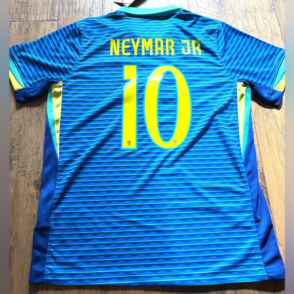 NIKE ADULT Neymar Jr Brazil Soccer Jersey New with Tags Attached - SHIPS TODAY - Picture 4 of 5